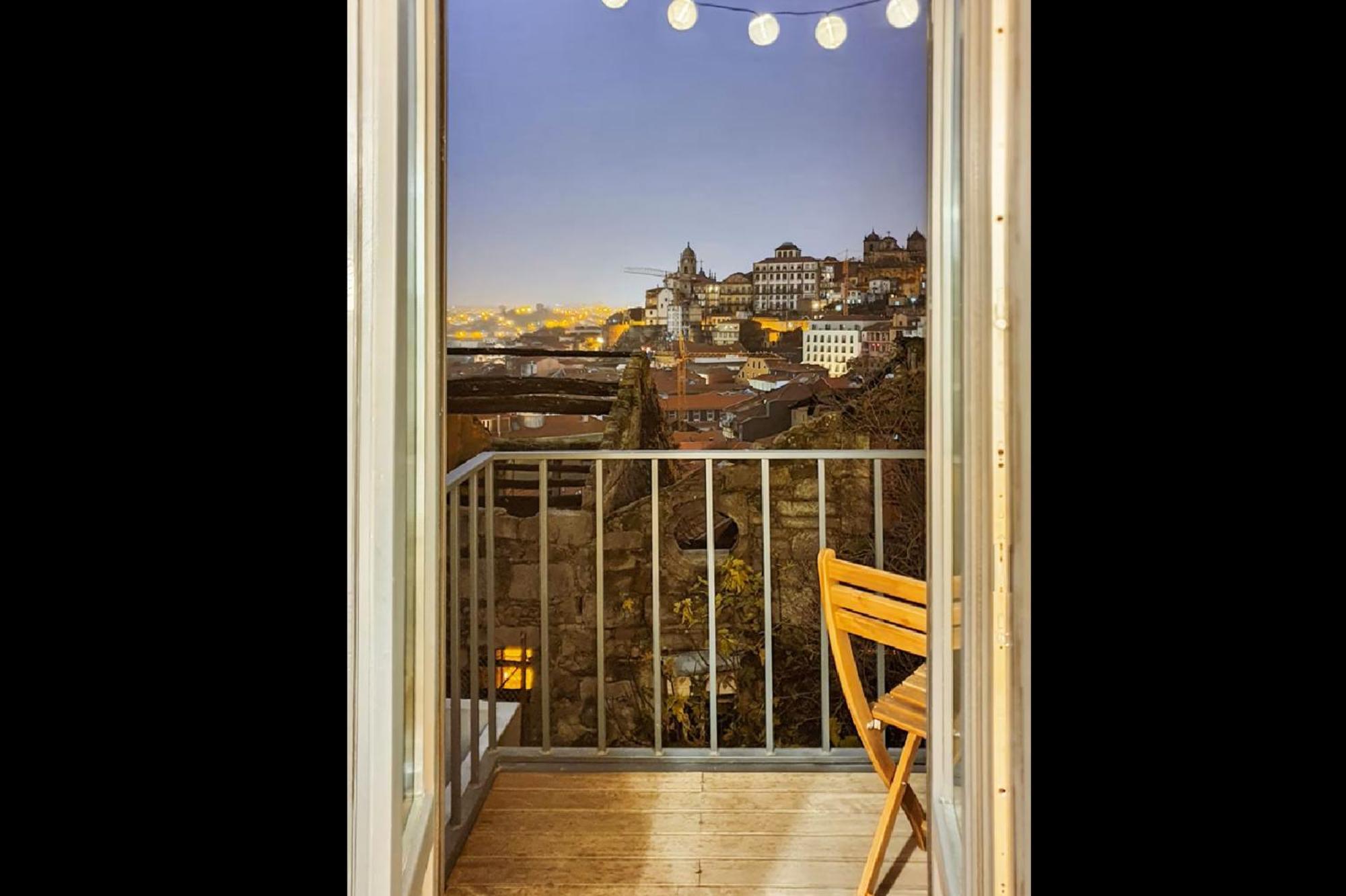 Apartament Great Flat & View In Historic By Lovelystay Porto