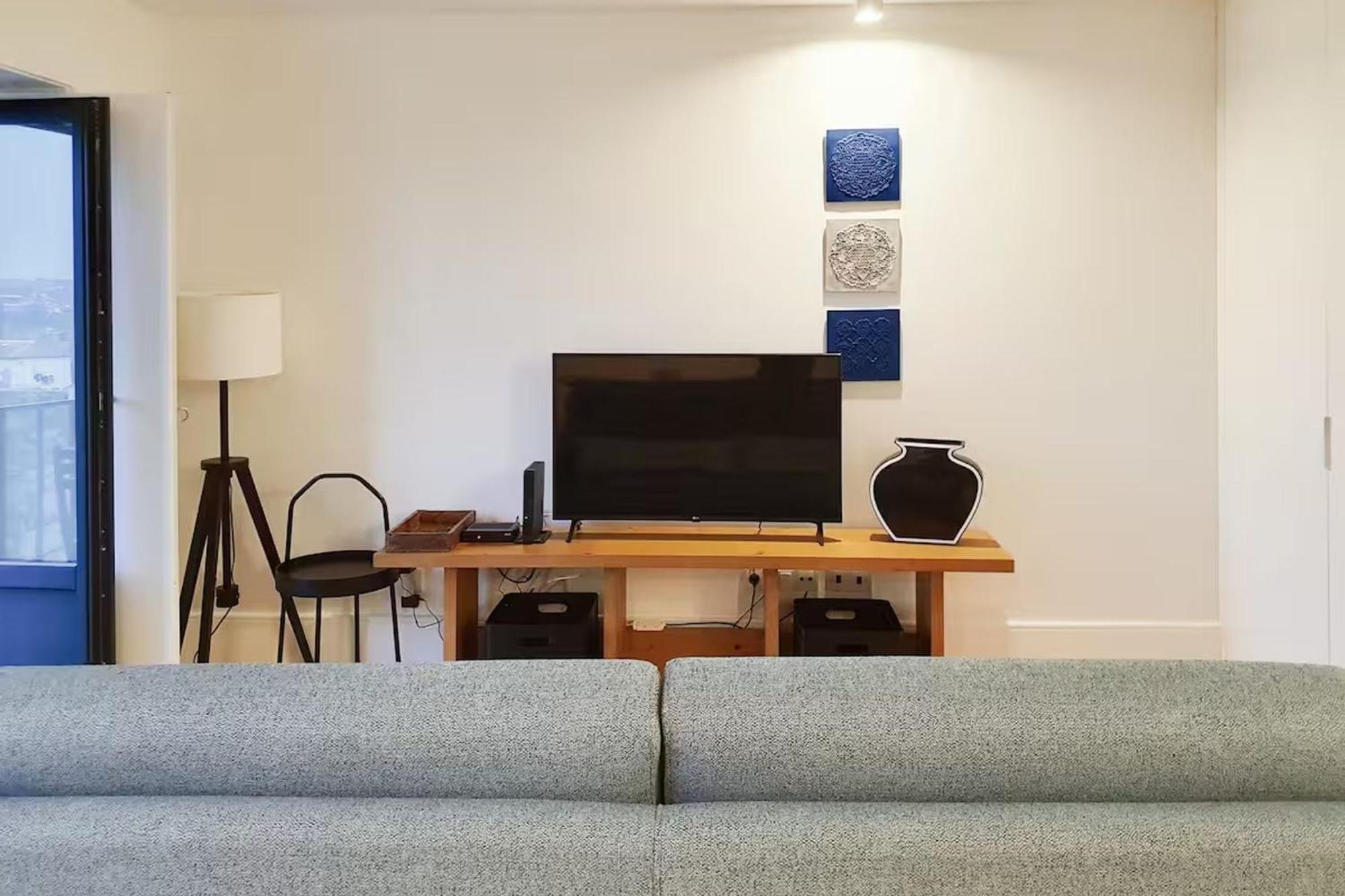 Great Flat & View In Historic By Lovelystay Apartament